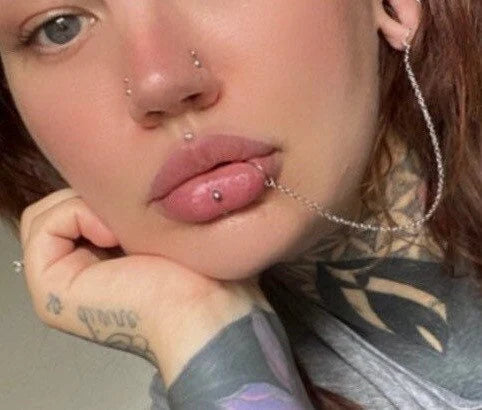 Lip to ear chain